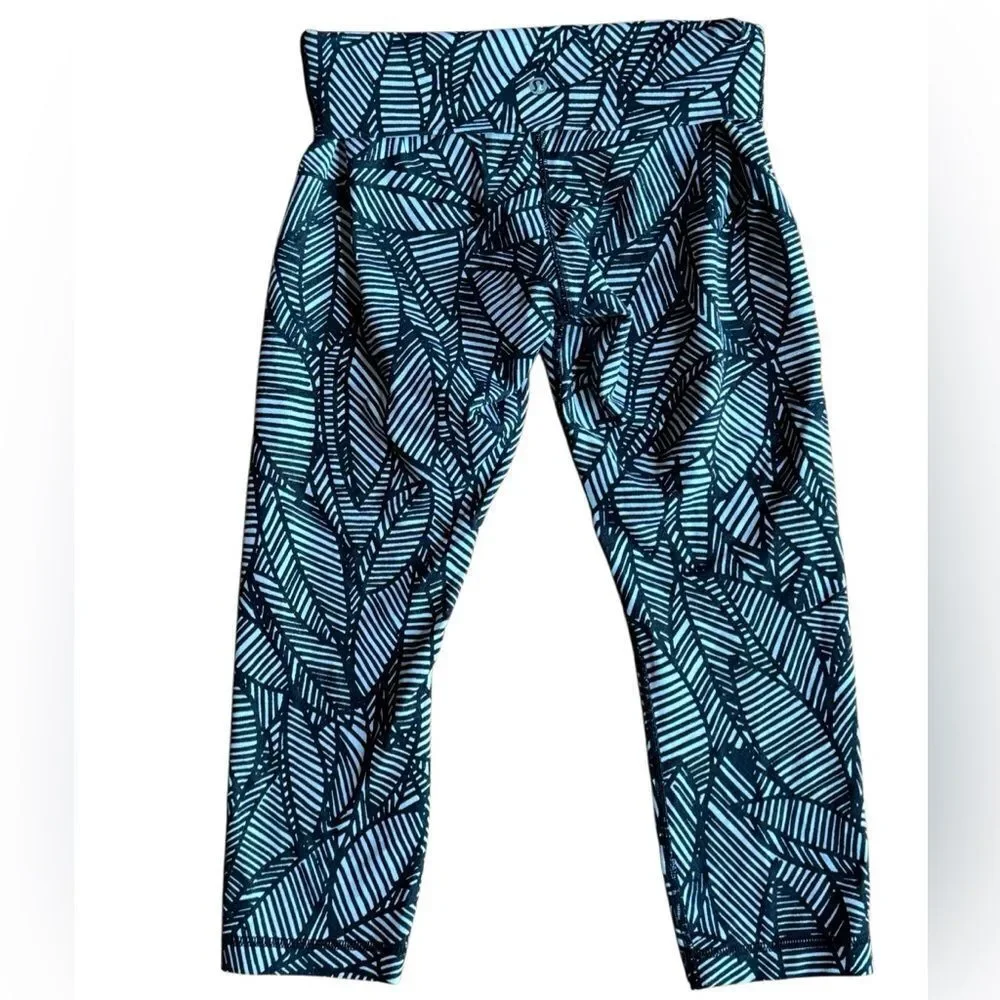 Lululemon Women's Banana Leaf  Wunder Under Foldover Cropped Leggings Size 6